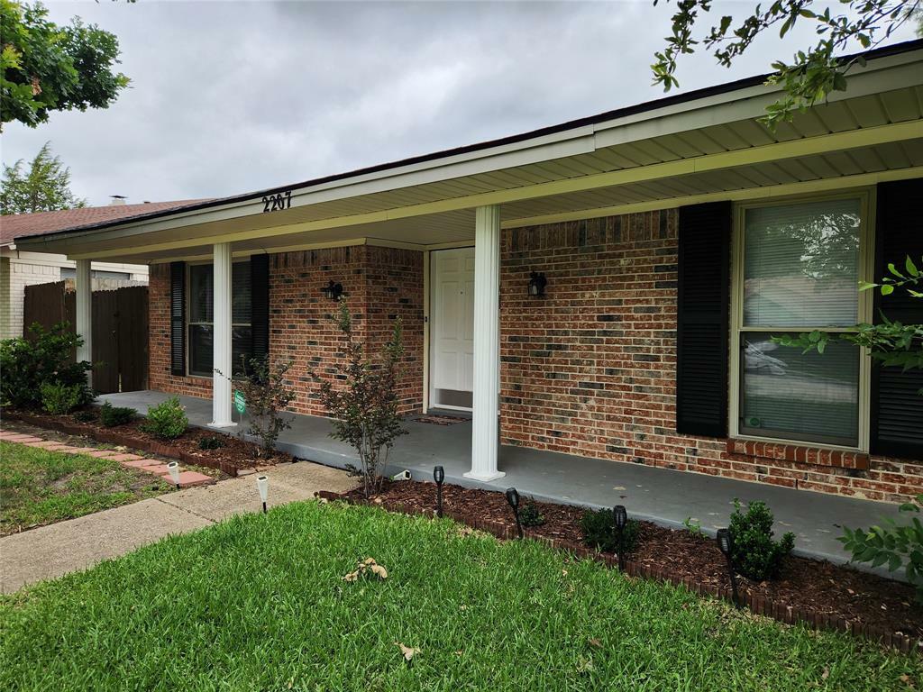 Property Photo: 2207 Borman Avenue TX 75150