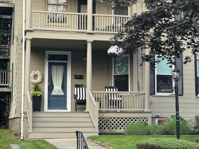 Property Photo: 13 Oak Street 1 MA 01569