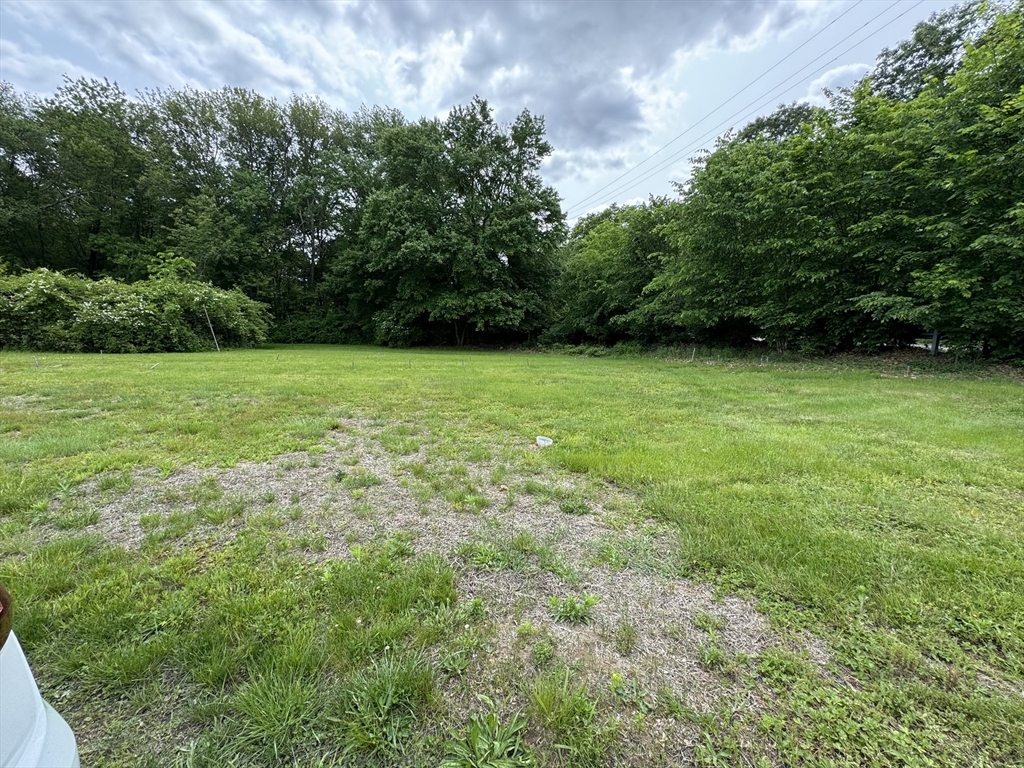Property Photo: 454 Fall River Ave MA 02771