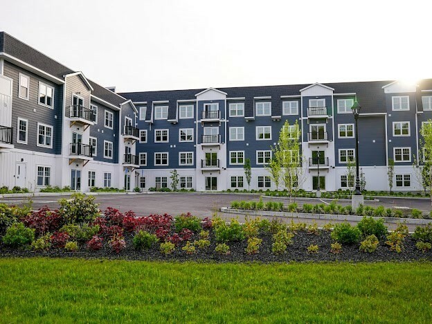 Property Photo:  485 Blue Hills Parkway 36  MA 02186 