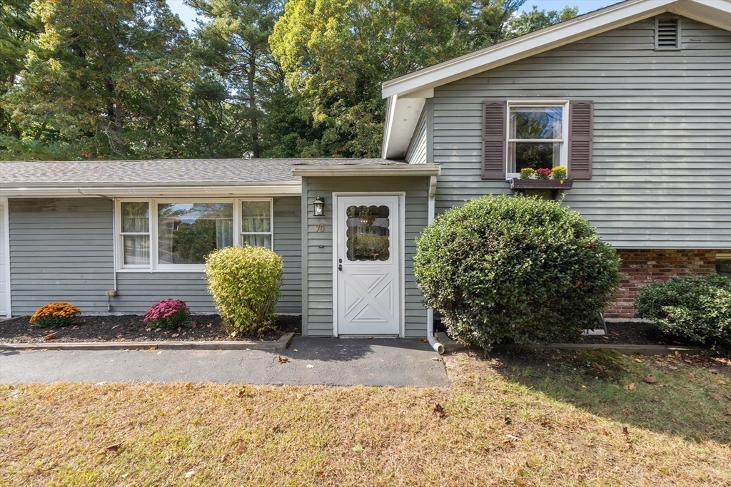 Property Photo: 70 Catherine Dr MA 01960