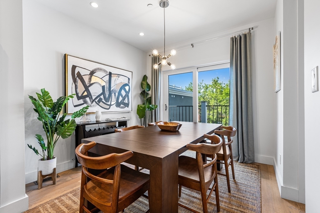Property Photo: 5 Lamson Ct 5 MA 02128