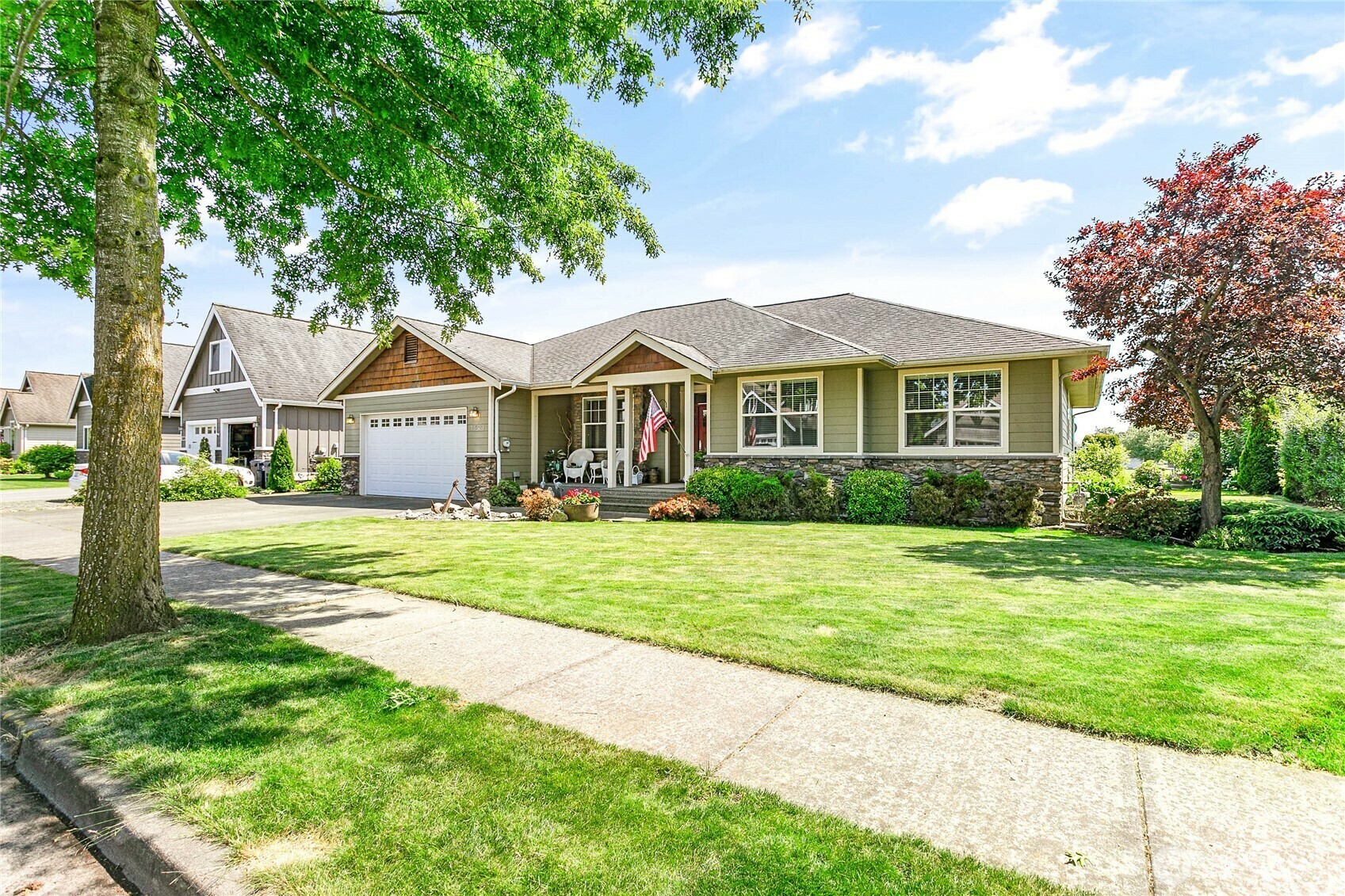 Property Photo: 1521 Westview Place WA 98264
