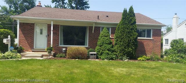 Property Photo: 32100 Marblehead Road MI 48336