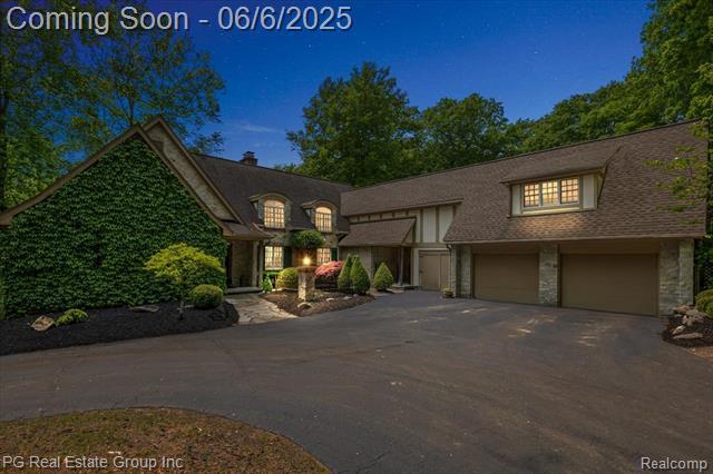 Property Photo:  2536 Addison Hills Court  MI 48370 