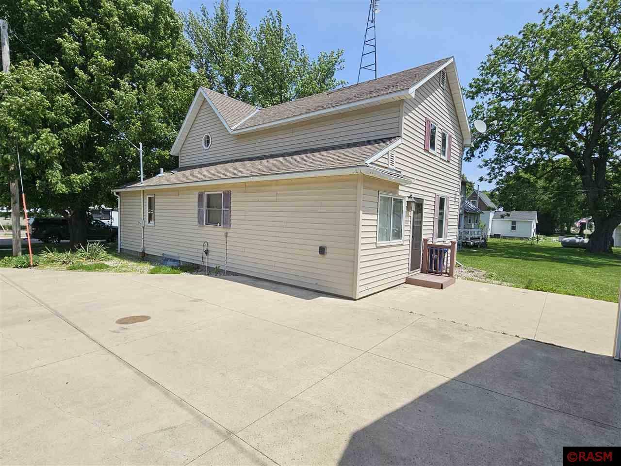 Property Photo: 202 3rd East Street MN 56041