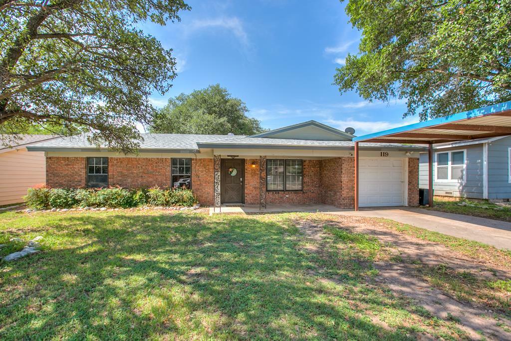 Property Photo: 119 Van Zandt St TX 76905