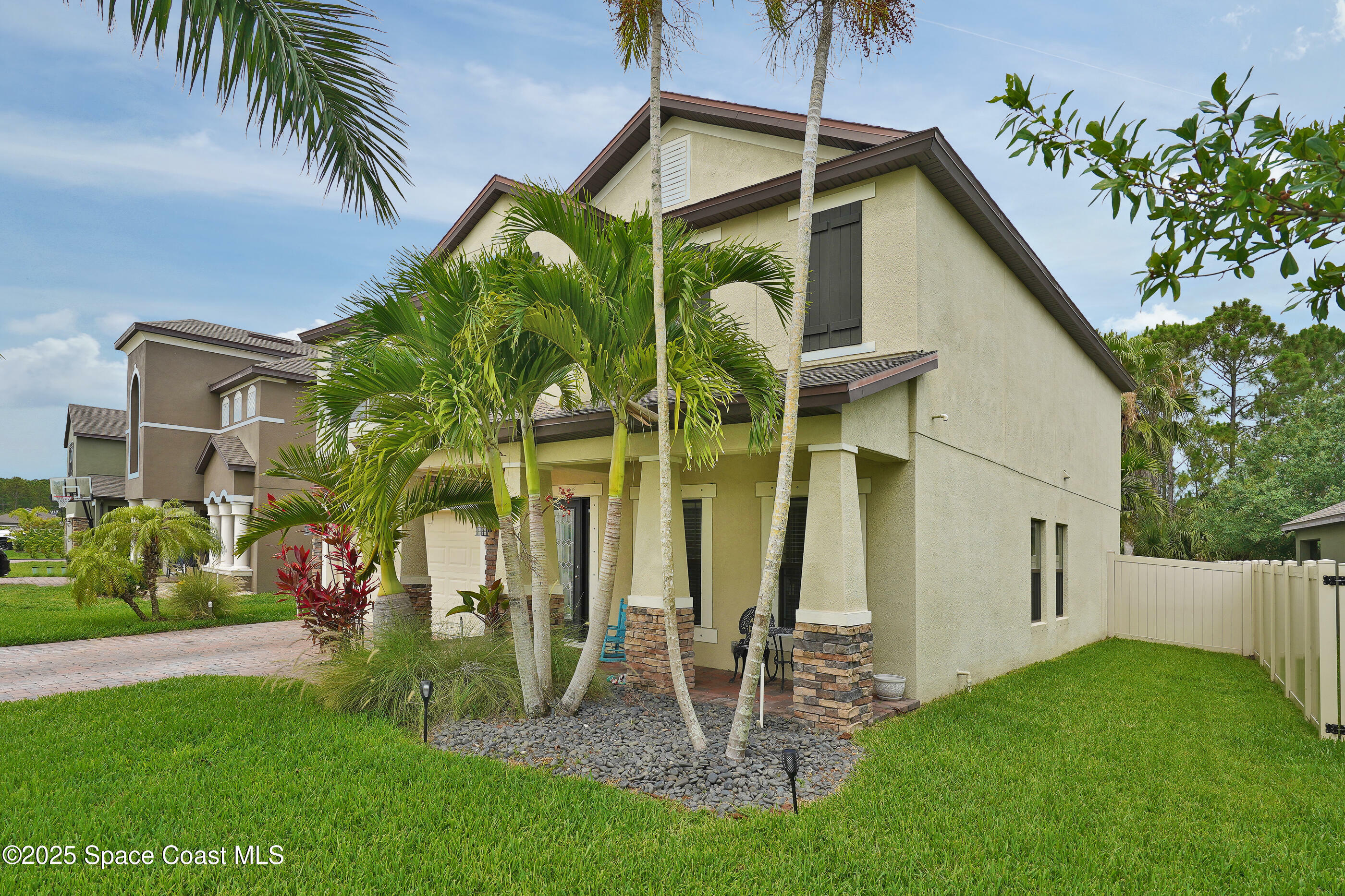 Property Photo: 1403 Musgrass Circle FL 32904