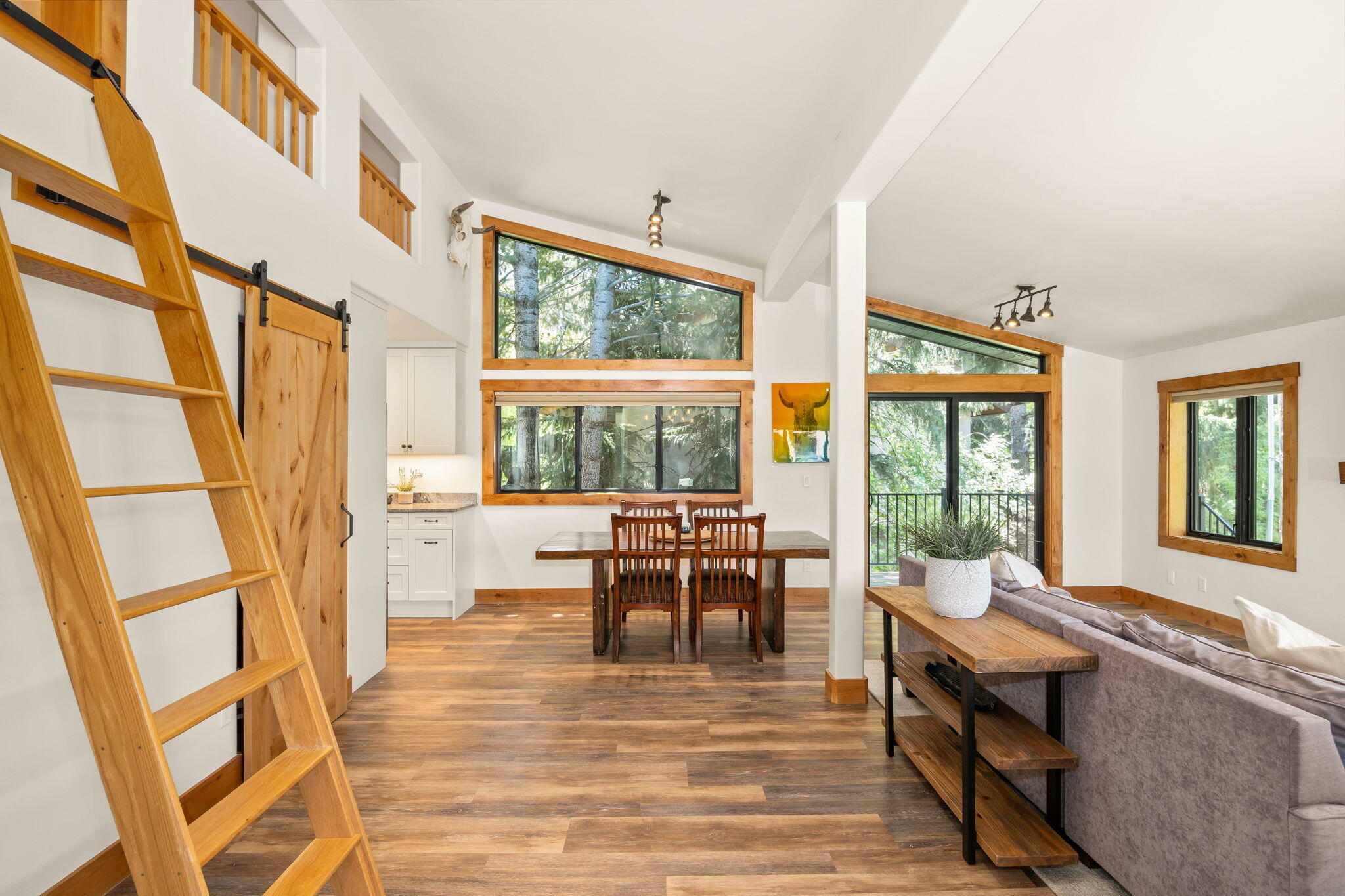 Property Photo:  271 W 1st St 1  ID 83340 
