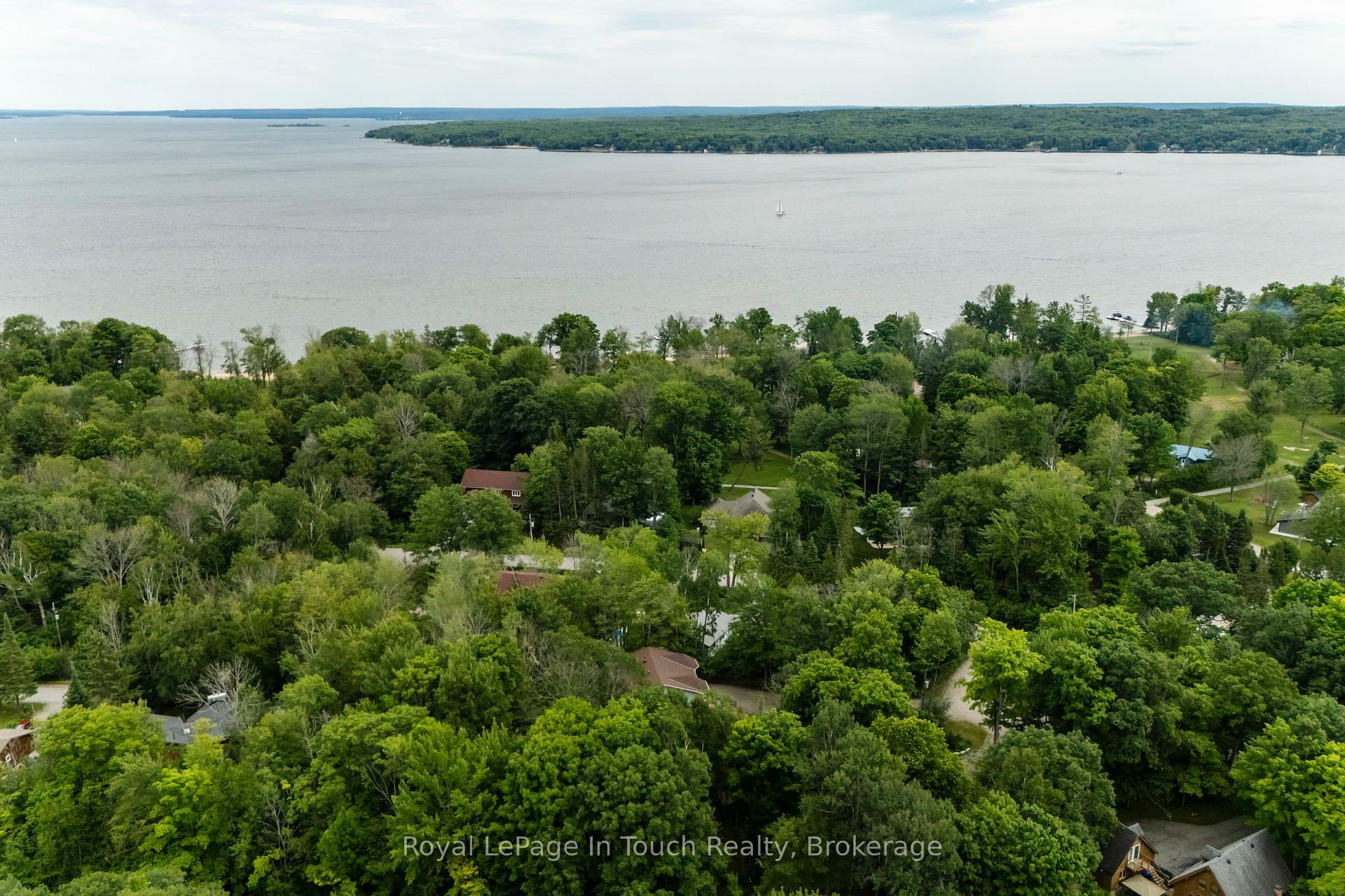 Property Photo: 66 Joliet Crescent ON L9M 0G3