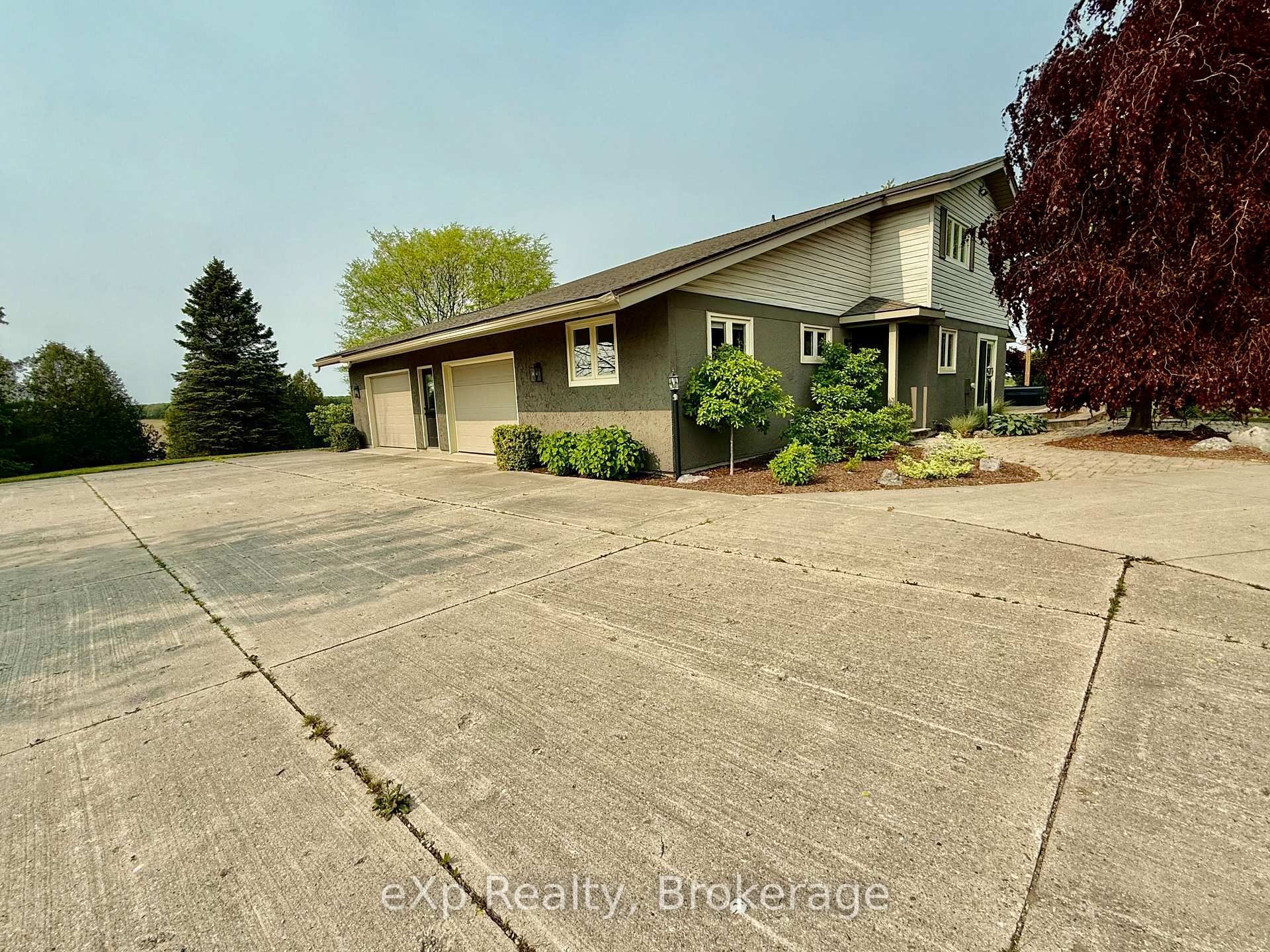 Property Photo: 93 Sideroad 40 N/A ON N0G 2J0