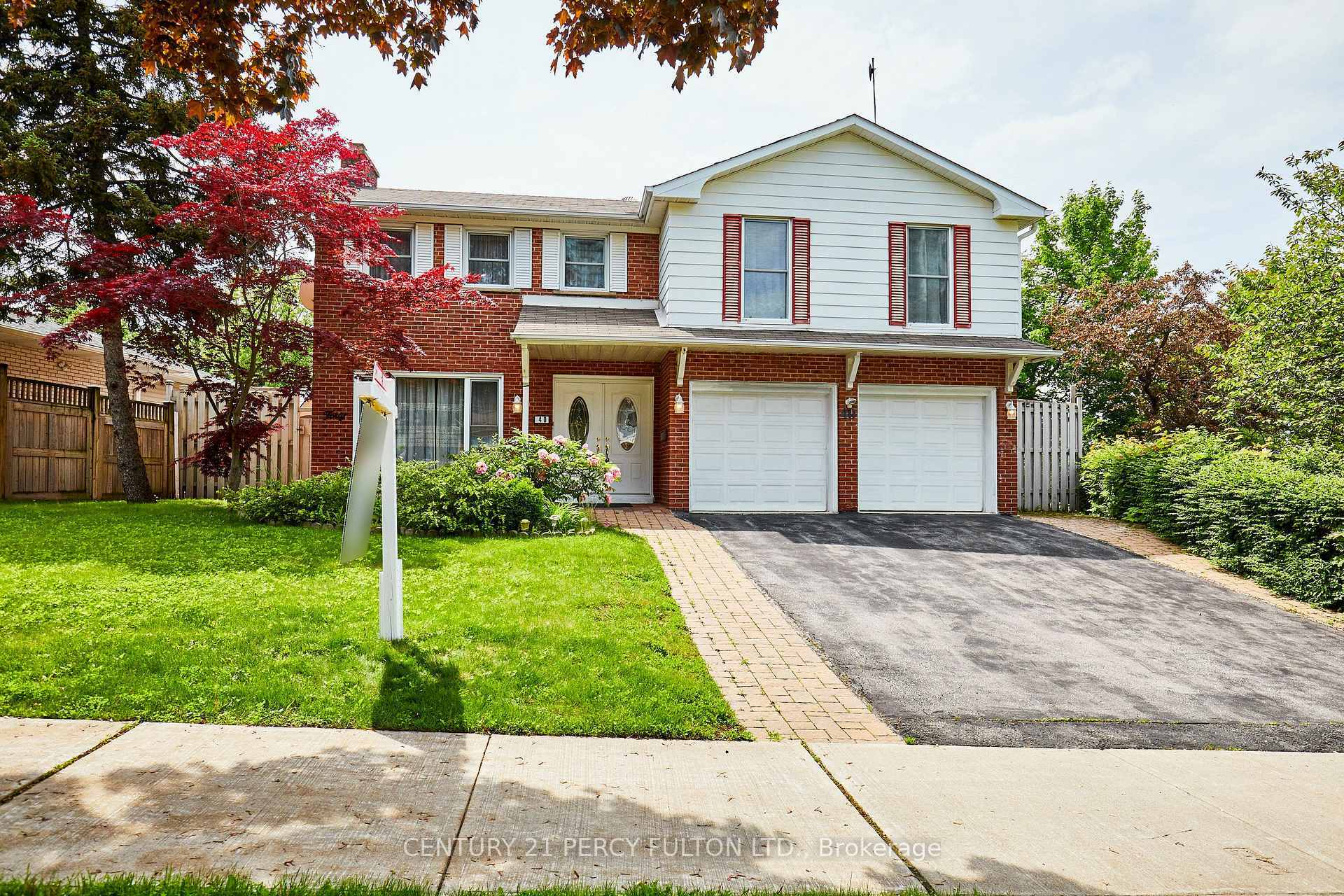 Property Photo: 40 Farmview Crescent ON M2J 1G4