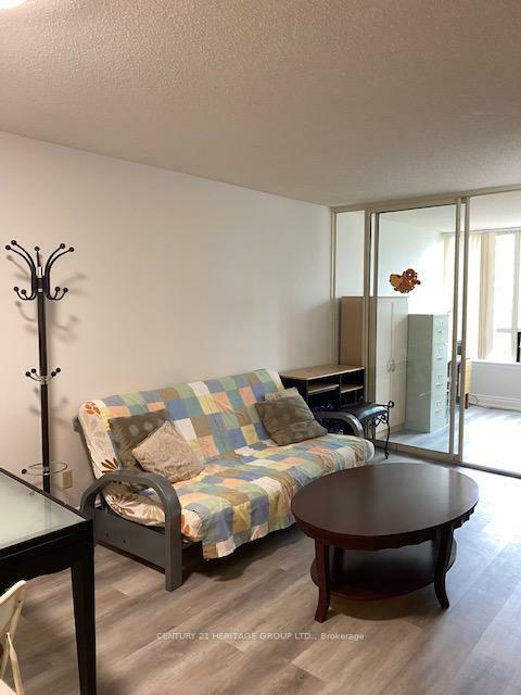 Property Photo:  7 Bishop Avenue 502  ON M2M 4J4 