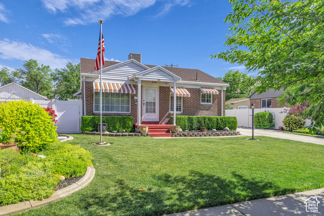 Property Photo: 982 W 800 N UT 84116