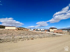 Property Photo: 7100 W 1300 N UT 84721