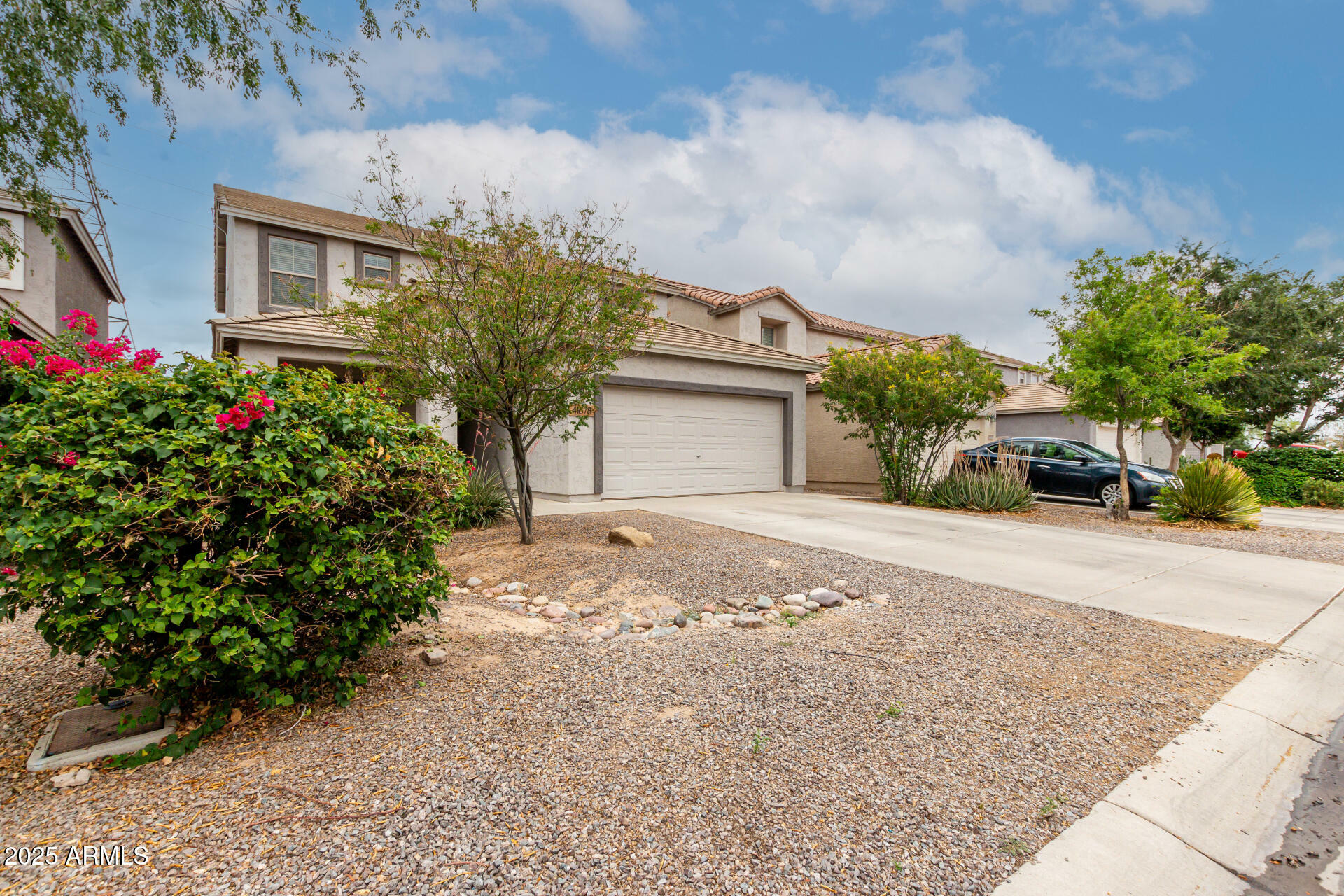 Property Photo: 41678 N Salix Drive AZ 85140