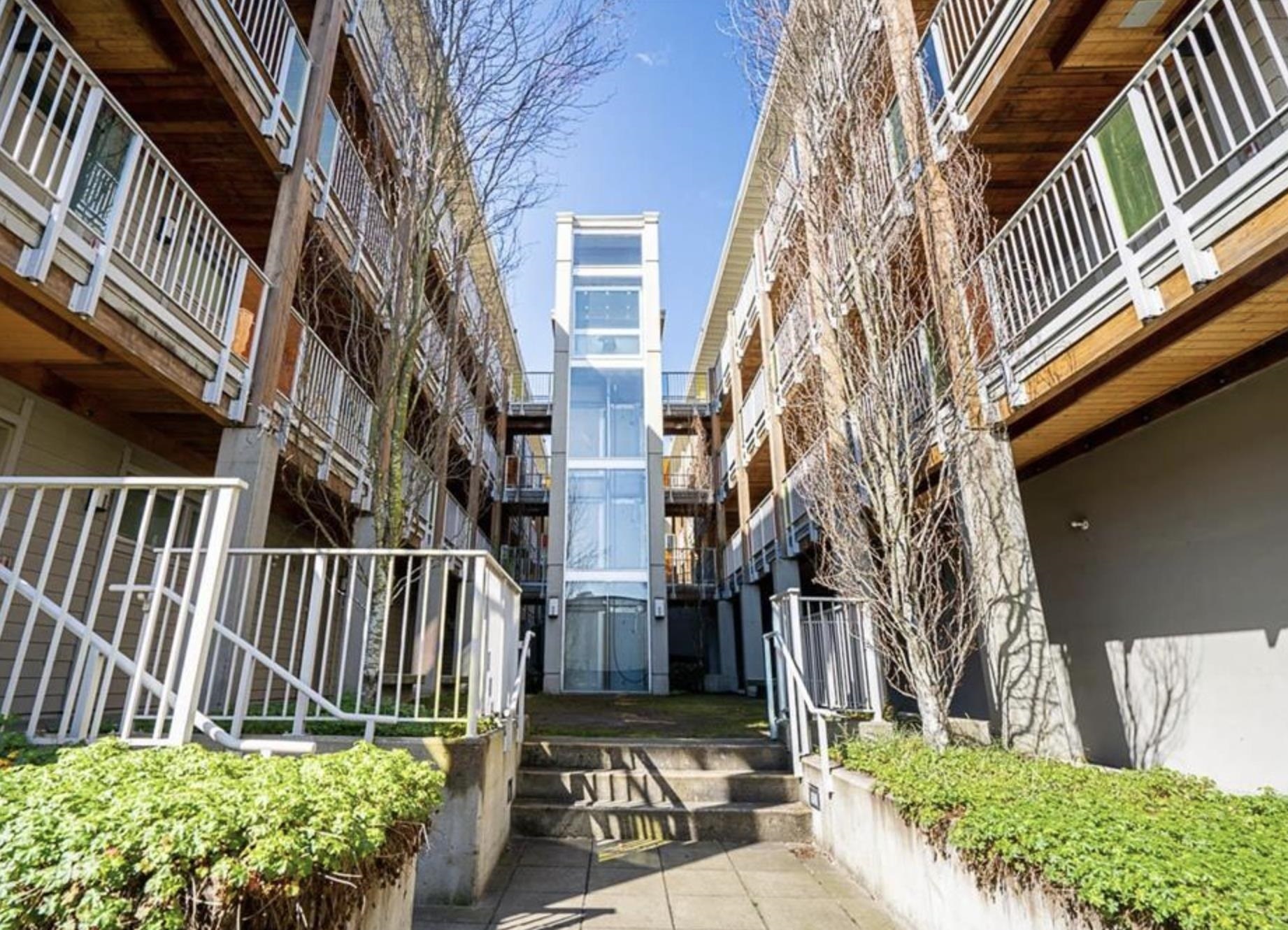 Property Photo: 5388 Grimmer Street Ph17 BC V5H 0B9