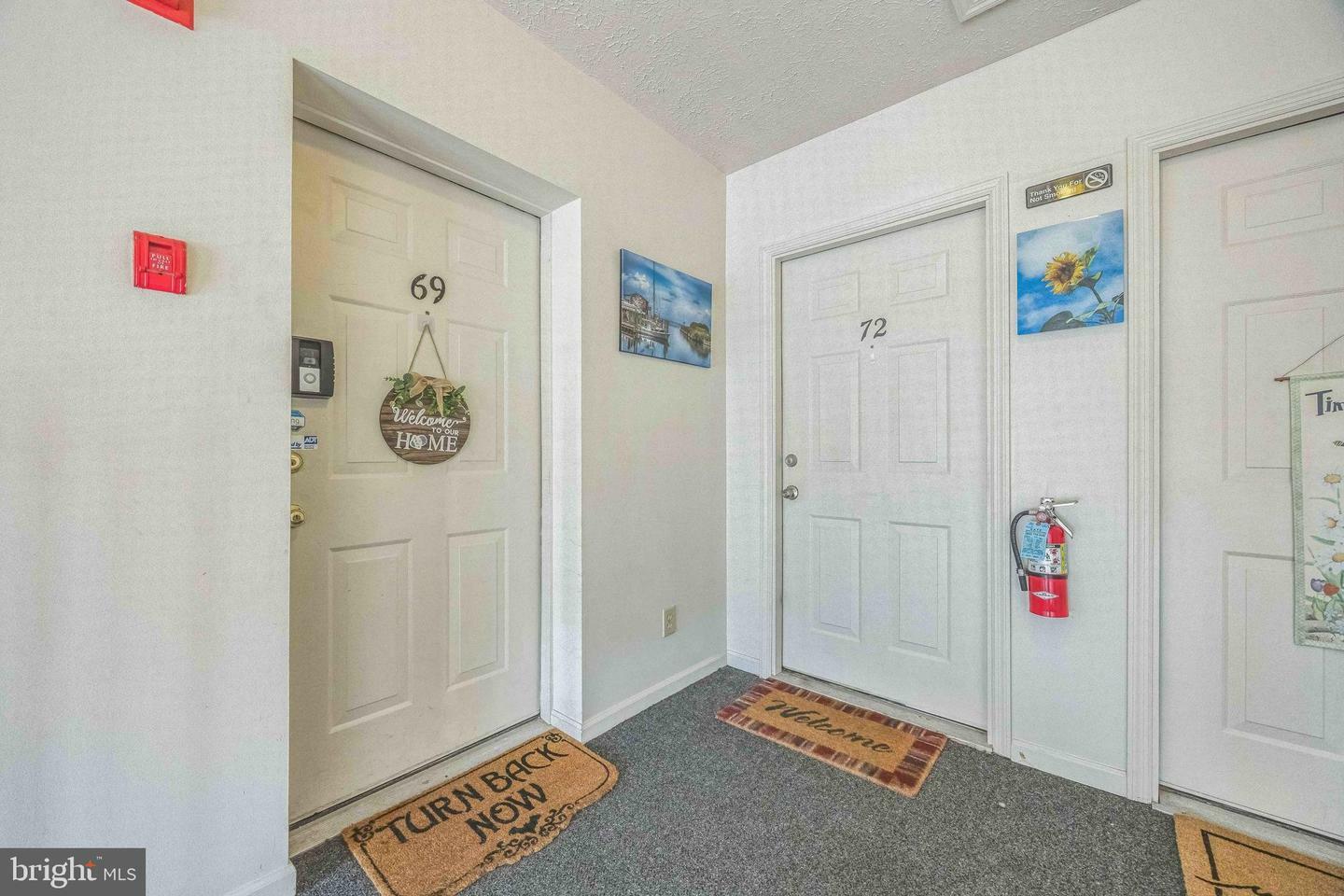 Property Photo: 72 E Eldon Way W NJ 08053