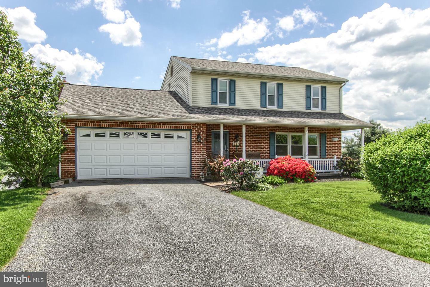 Property Photo: 4 John Mar Court PA 17055