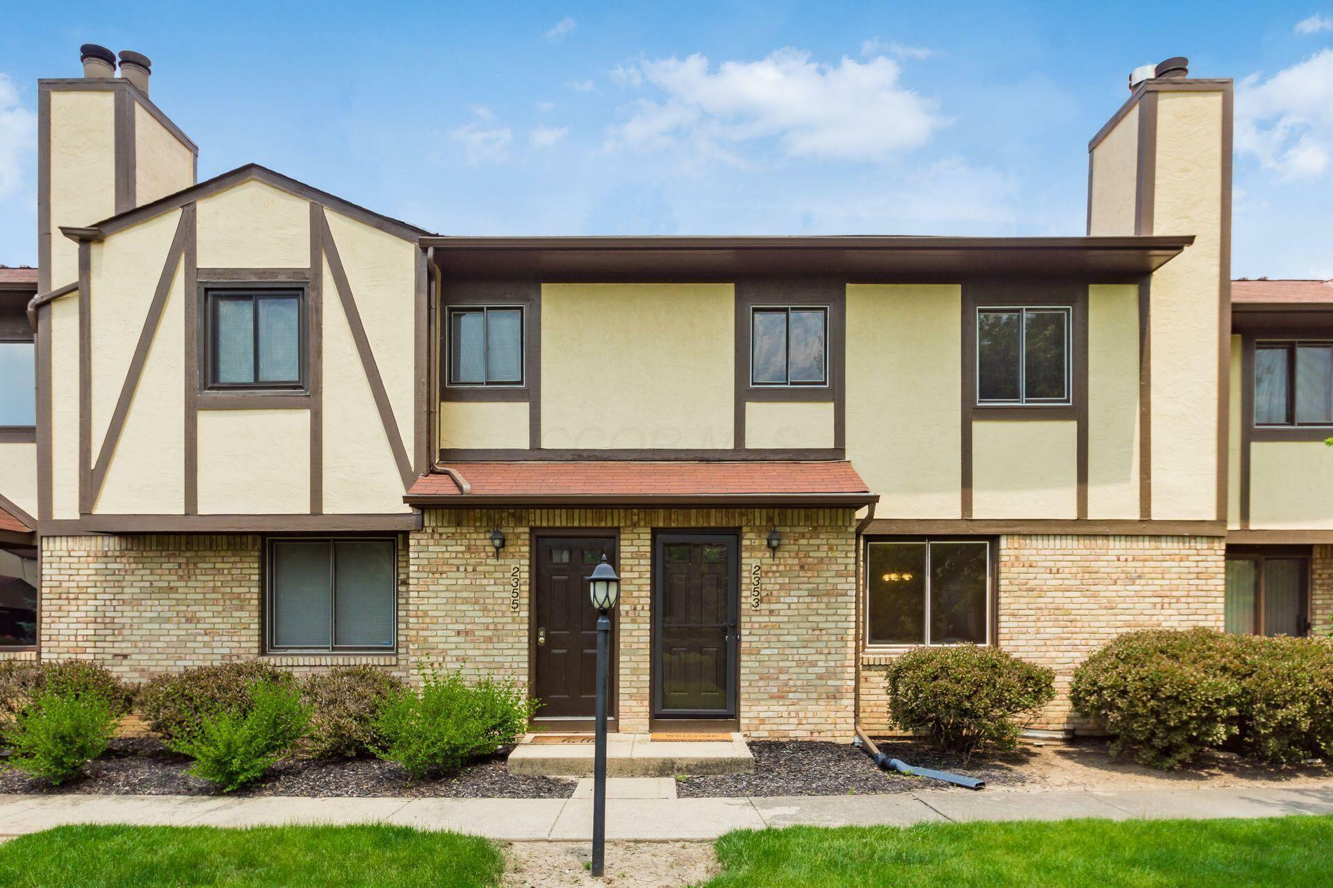 Property Photo:  2353 McCauley Court  OH 43220 