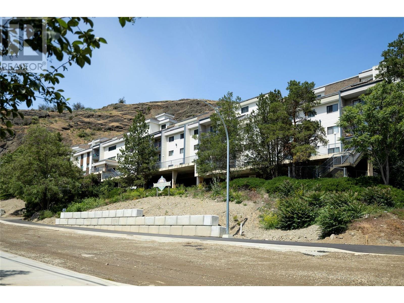 Property Photo: 3901 32 Avenue 516 BC V1T 8M3