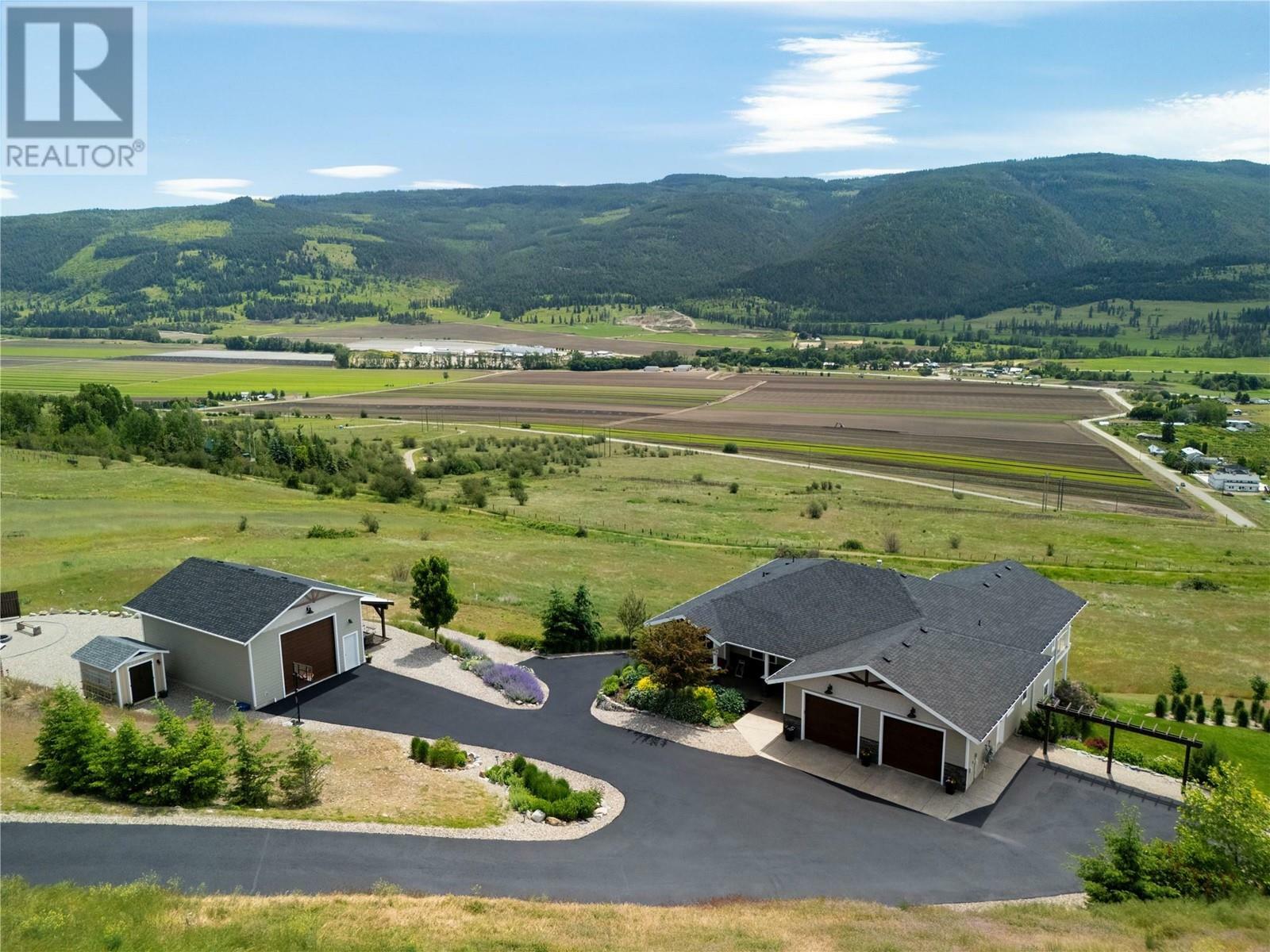 98 Ranchland Place  Coldstream BC V1B 4C9 photo