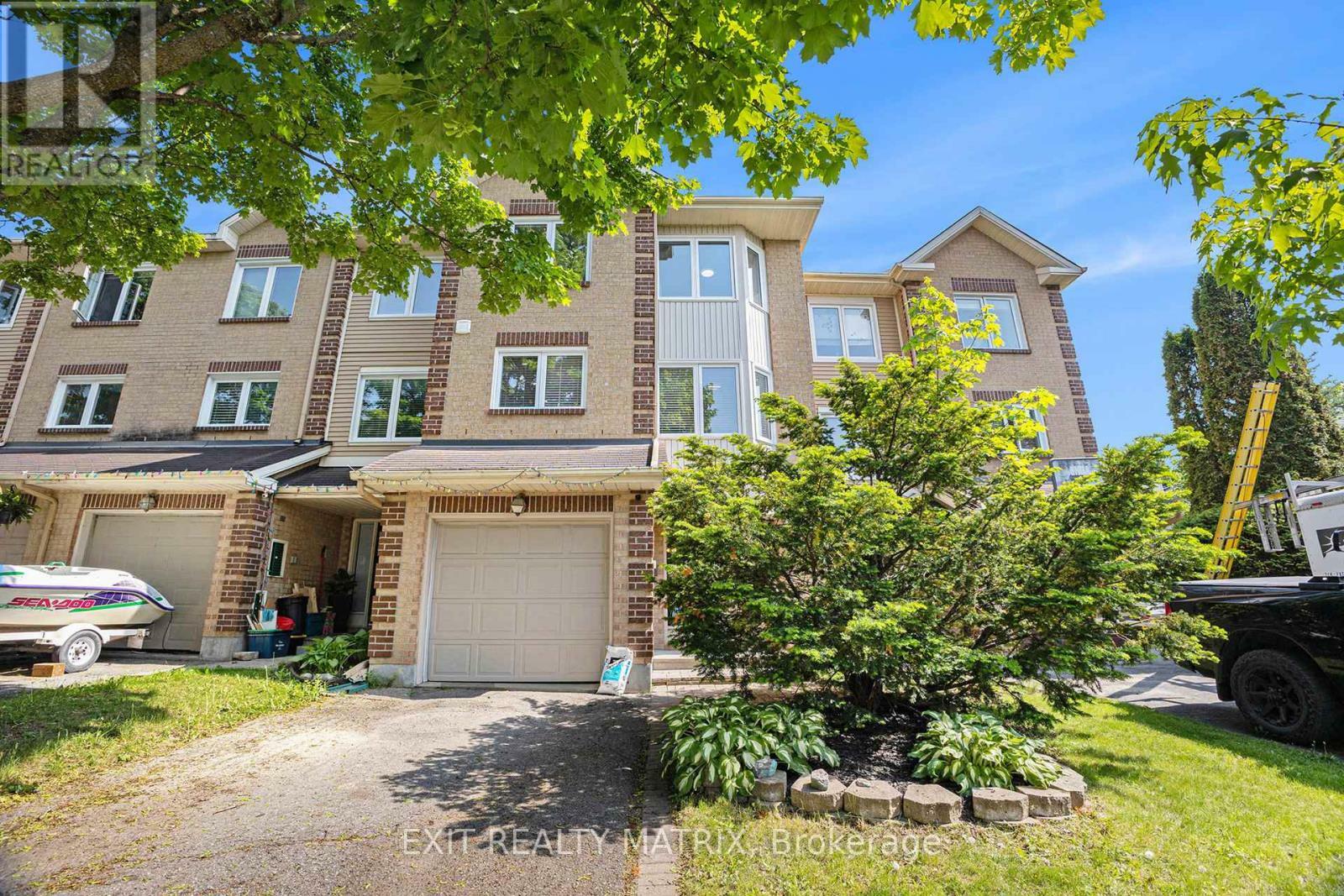23 Weybridge Drive  Ottawa ON K2J 4A1 photo