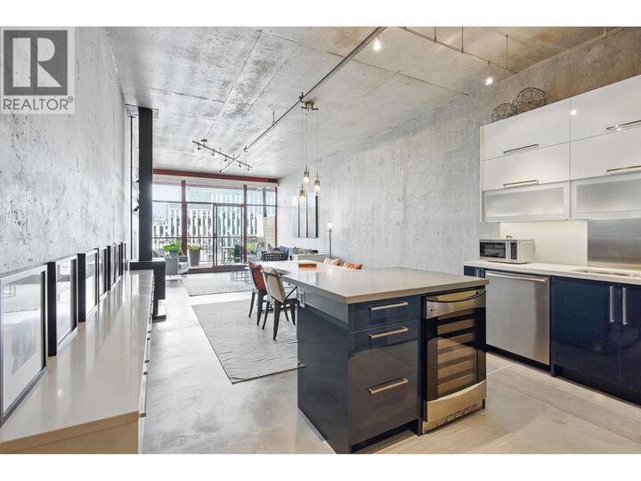 128 West 6th Avenue 303  Vancouver BC V5Y 1K6 photo