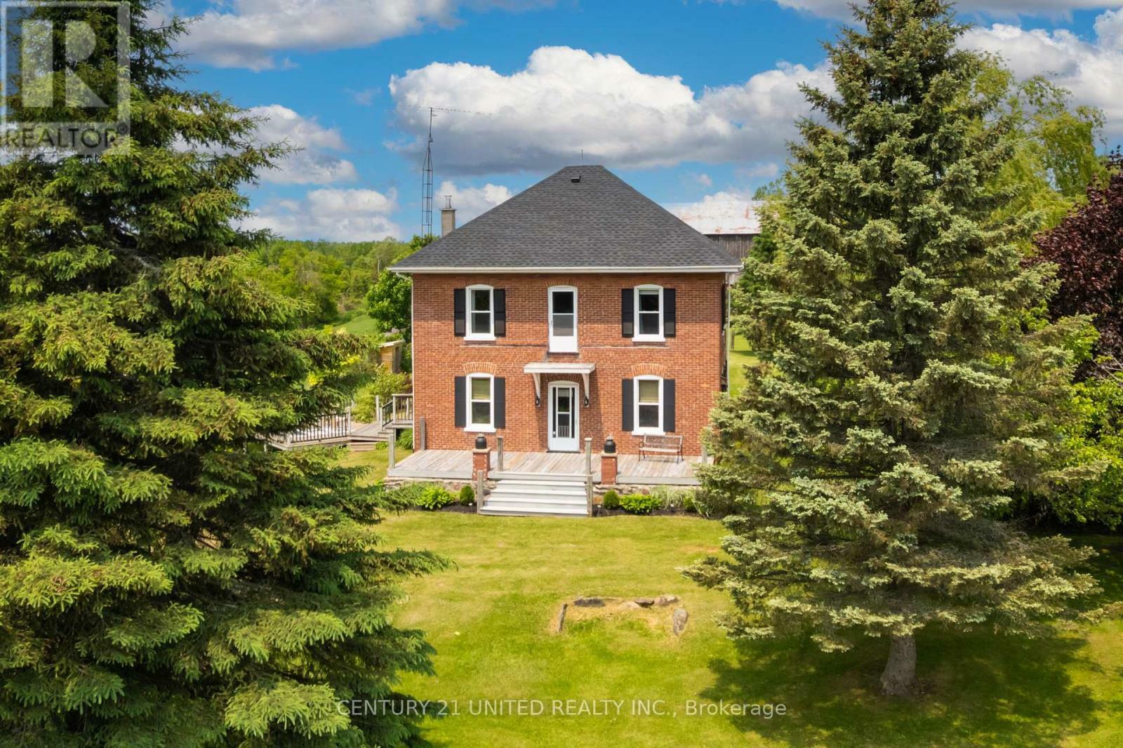 Property Photo: 398 Concession 11 East ON K0L 1Y0