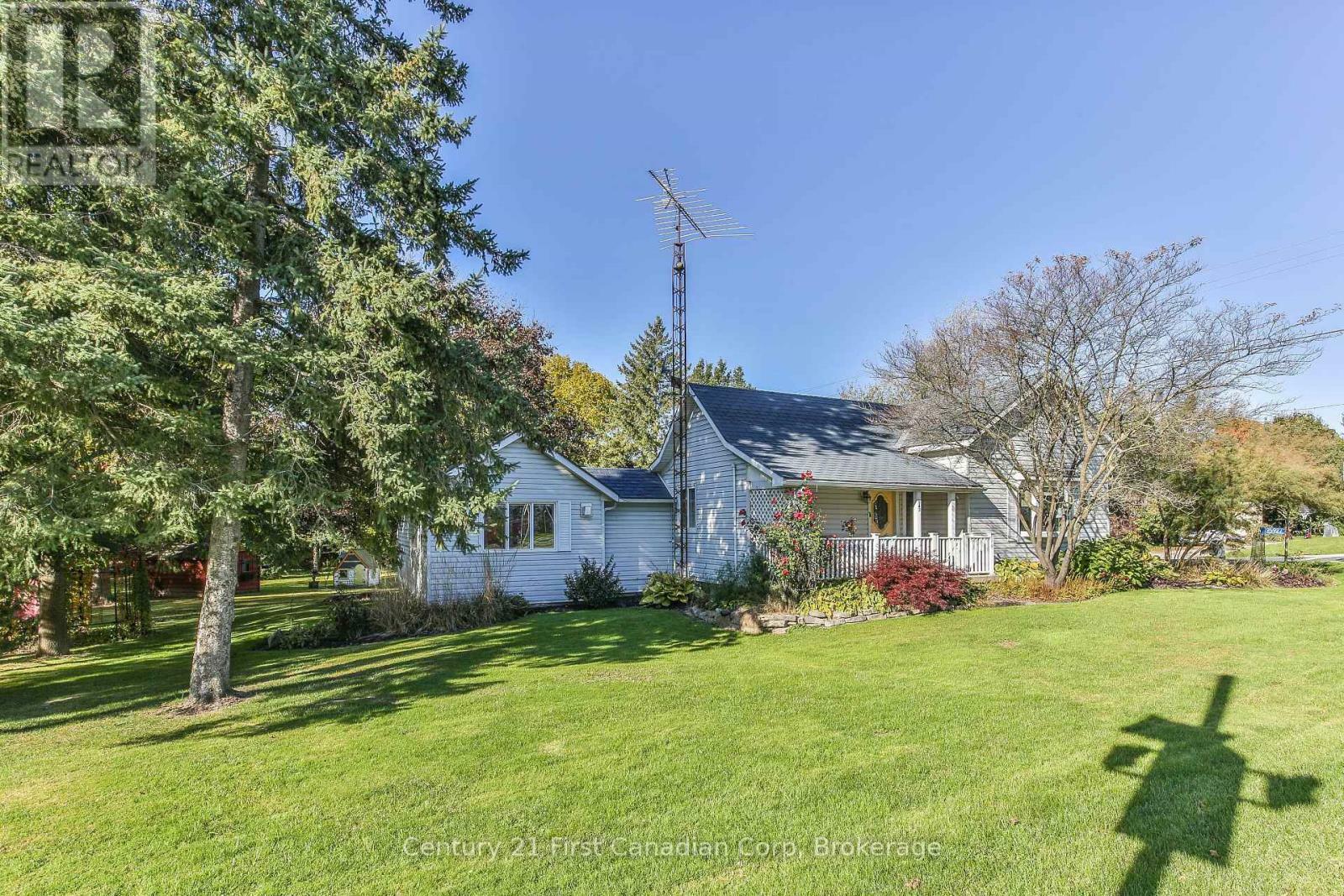 Property Photo:  195927 19th Line  ON N0M 2C0 