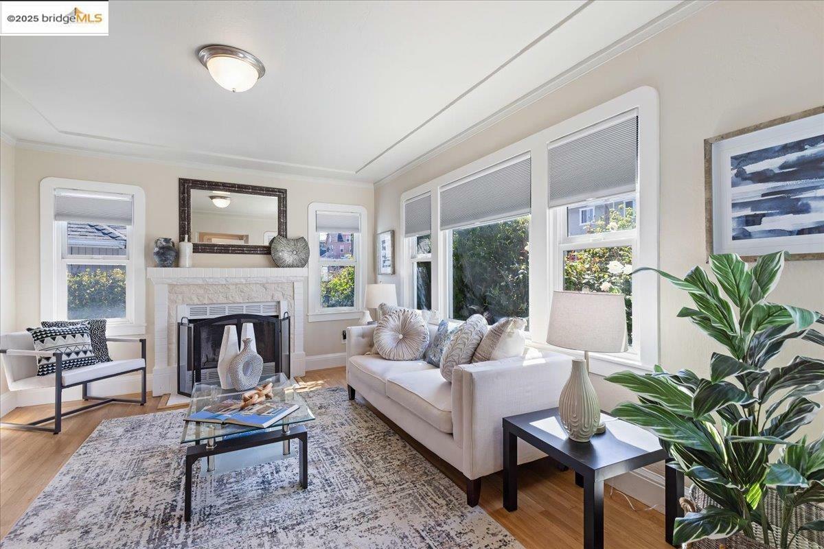 Property Photo: 2256 48th Ave CA 94601