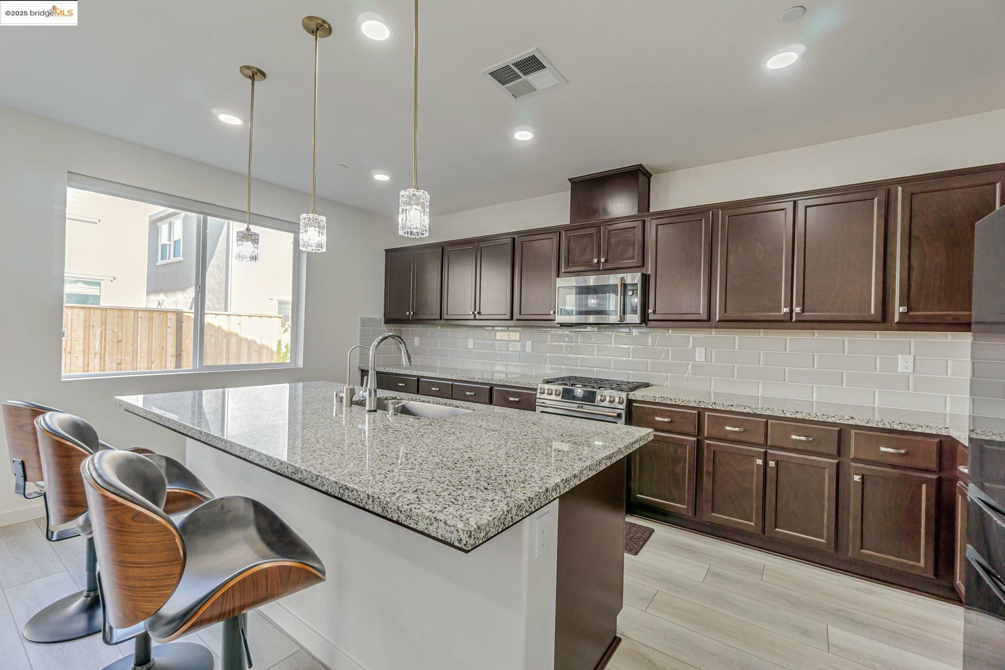 Property Photo: 5390 Shenandoah Valley Ln CA 94531