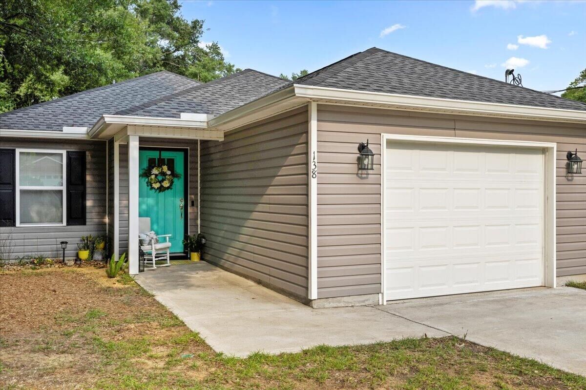 Property Photo:  138 Georgia Street  FL 32536 
