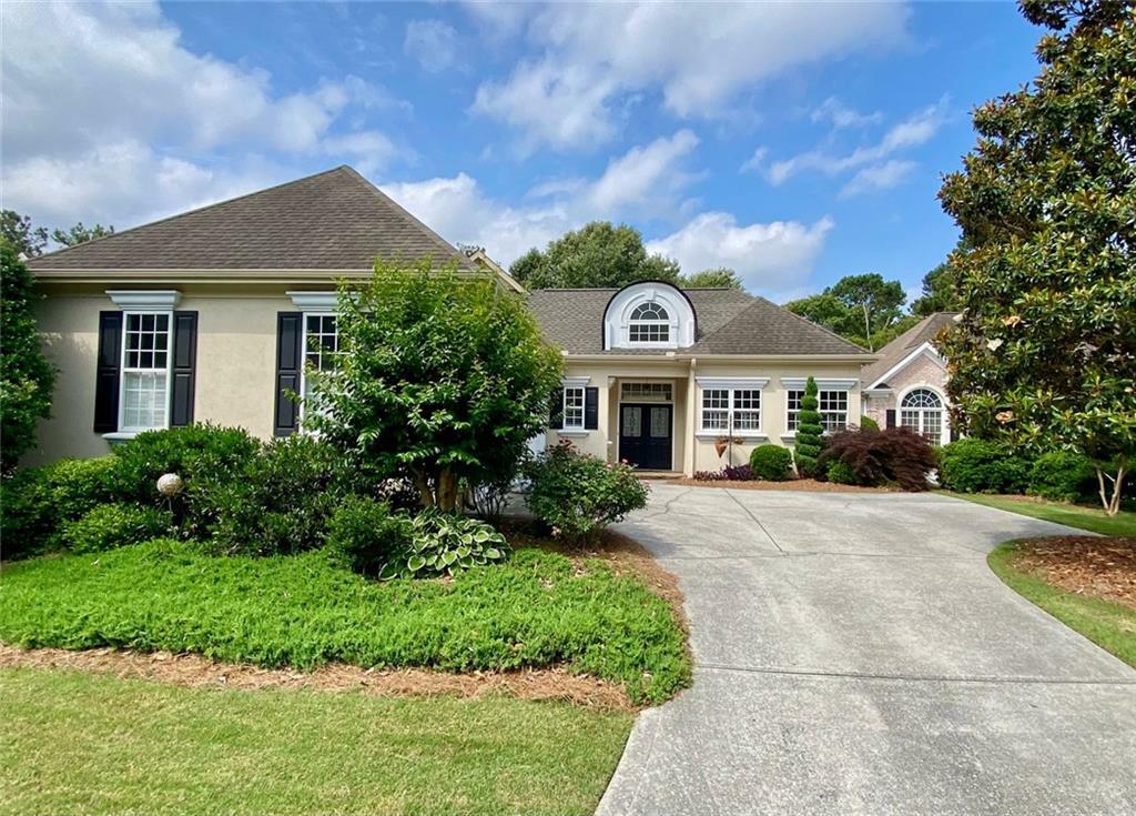Property Photo: 9602 Coastal Pointe Drive GA 30180