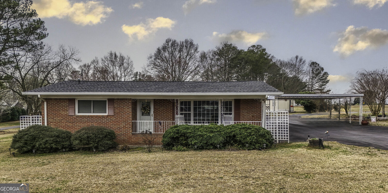 Property Photo: 902 Highway 27 N GA 30110