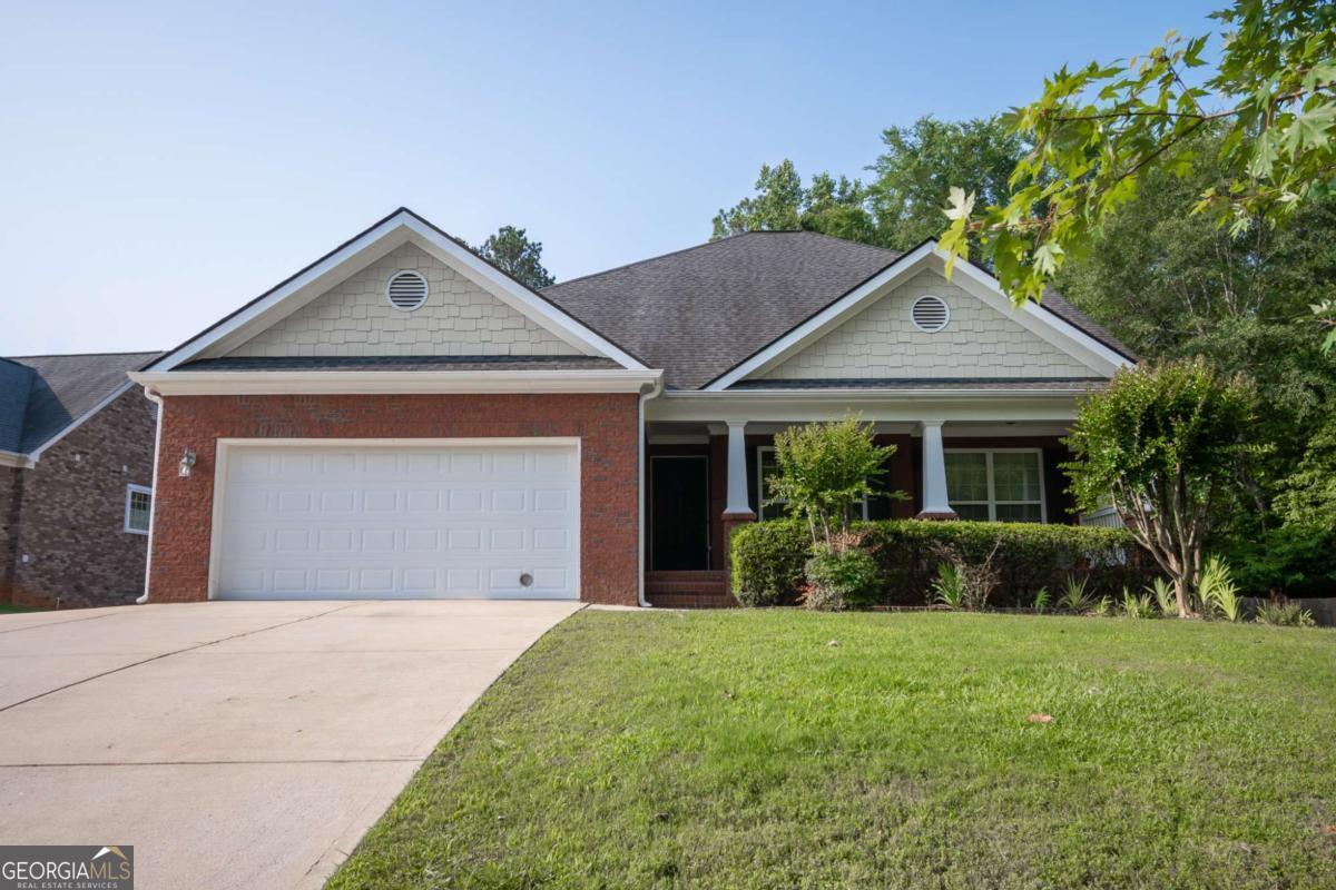 Property Photo: 351 Hampton Park Drive GA 30606