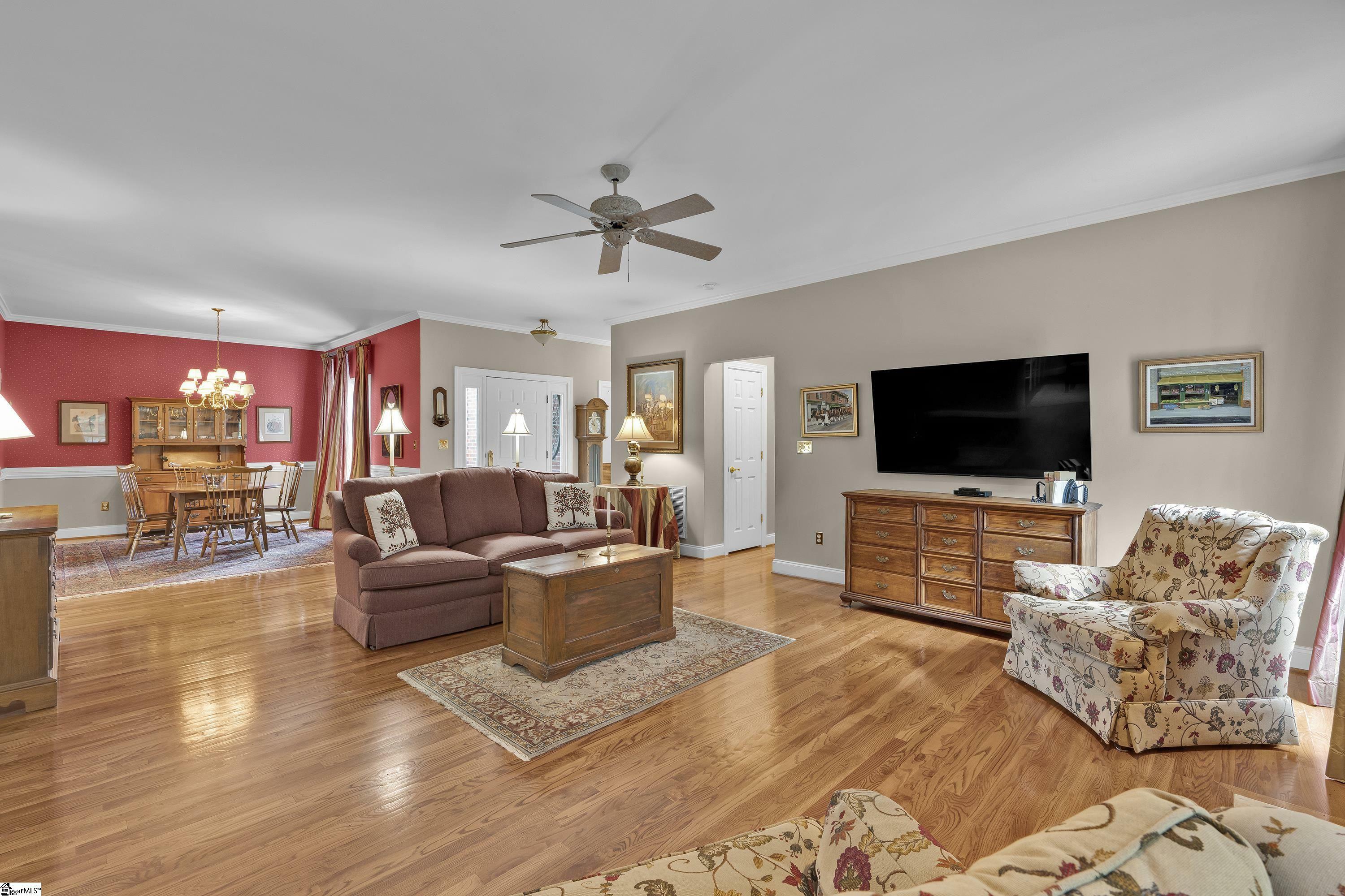 Property Photo: 17 Bradford North Way SC 29617
