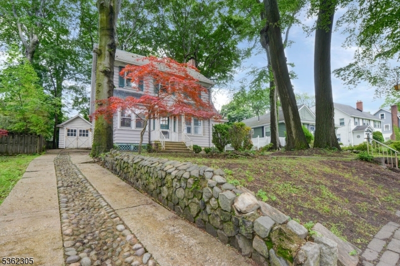 Property Photo: 28 Forest Dr NJ 07003