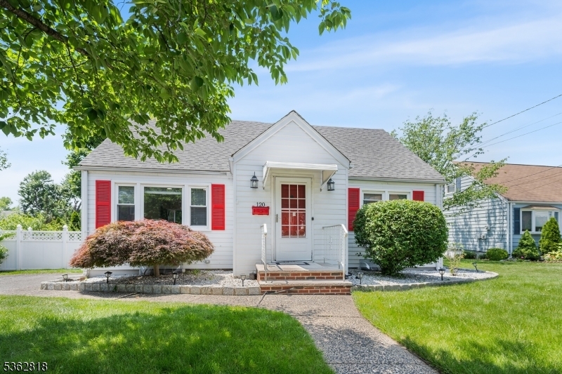 120 Main St  Ridgefield Park Village NJ 07660 photo