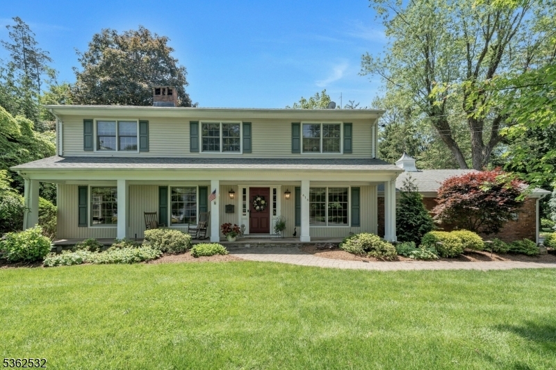 Property Photo:  418 Carlton Rd  NJ 07481 