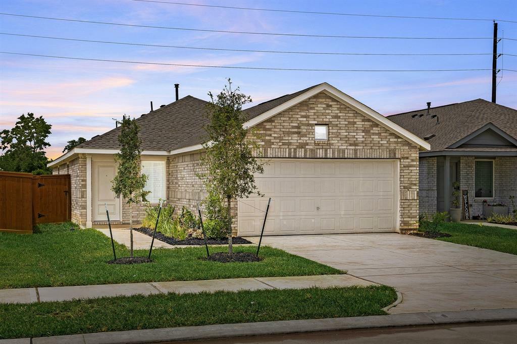 Property Photo: 27418 Sweetwater Bay Drive TX 77493