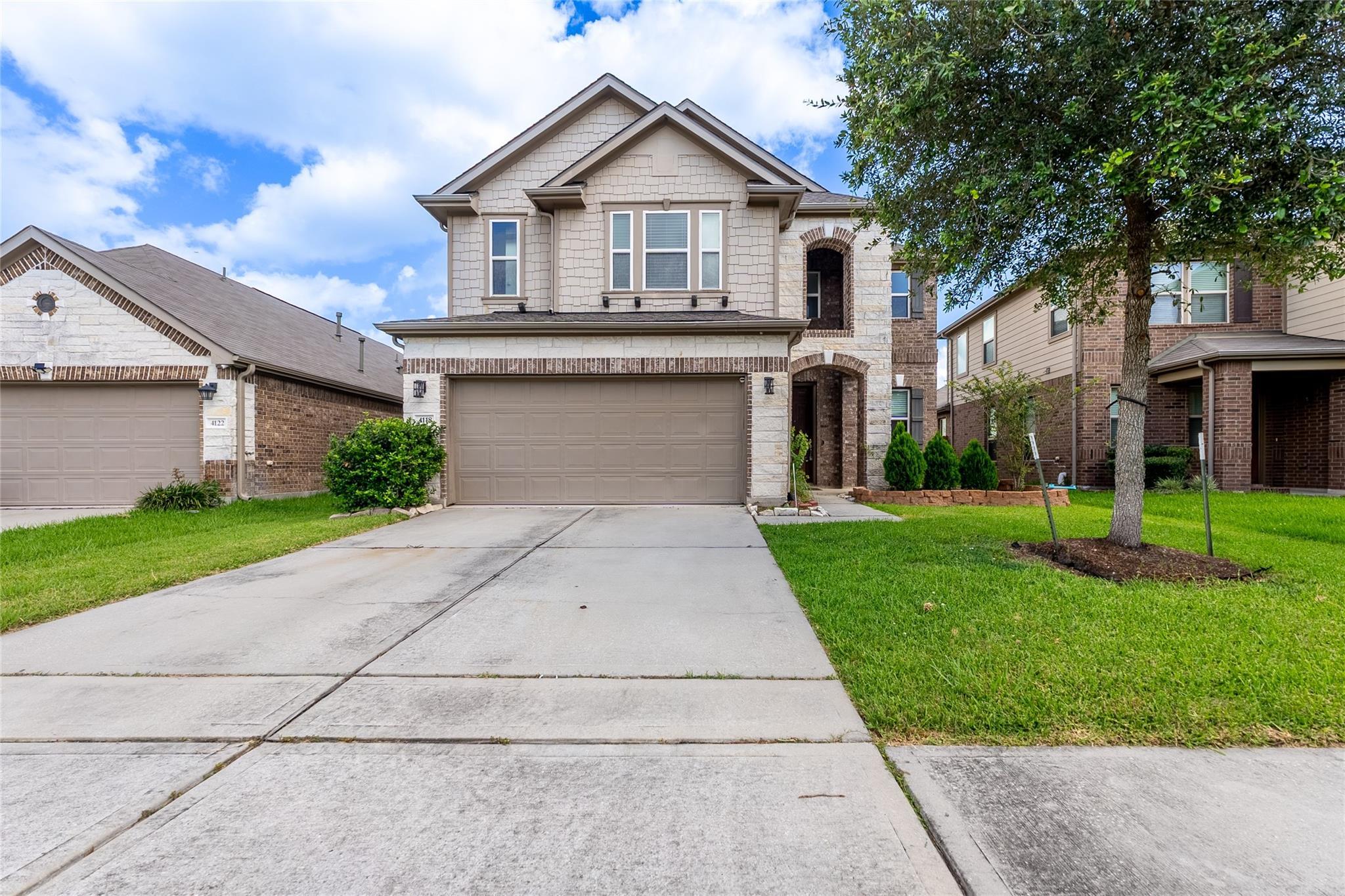 Property Photo: 4118 Lake Cypress Circle TX 77068