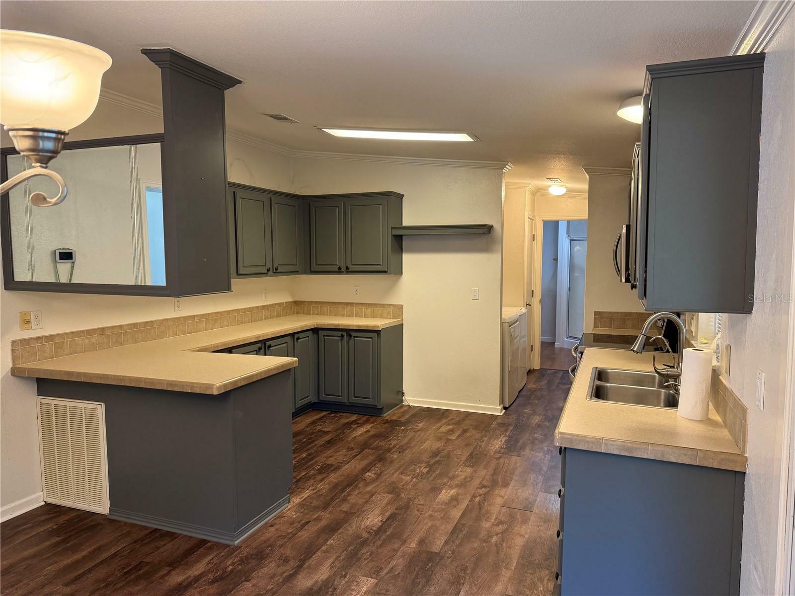 Property Photo: 317 McColskey Avenue FL 33510