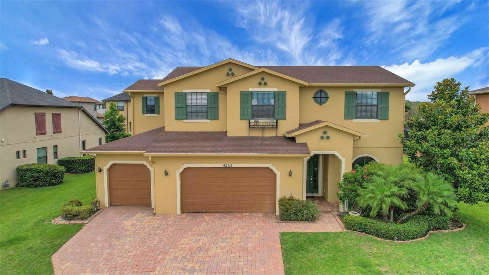 Property Photo: 4265 Foxhound Drive FL 34711