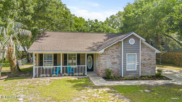 Property Photo: 9404 Meadowlark Avenue MS 39564