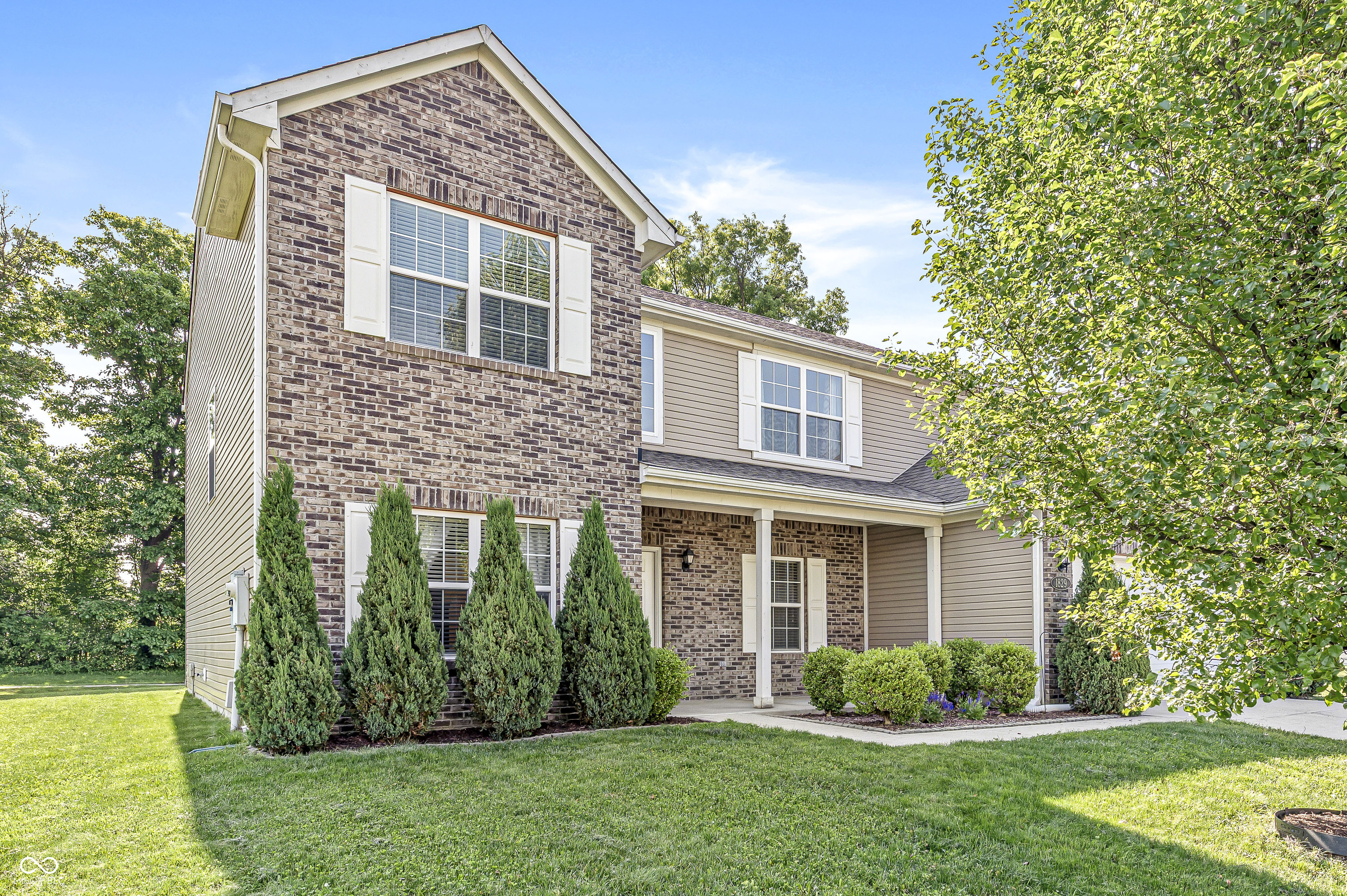 1829 Archbury Drive  Avon IN 46123 photo