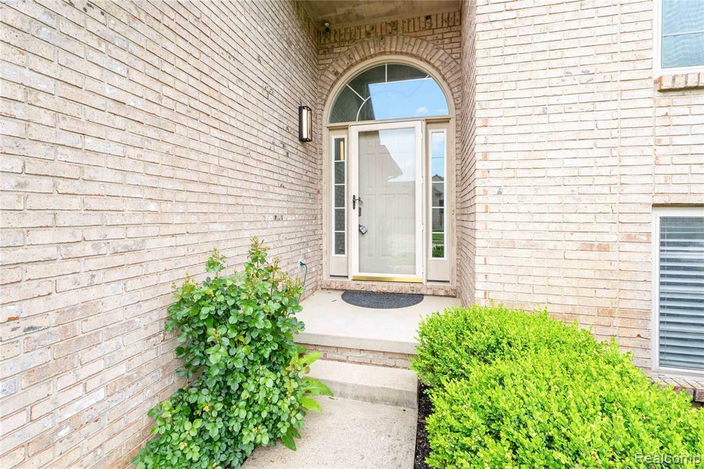 Property Photo:  19821 Woodview Drive  MI 48038 4954 