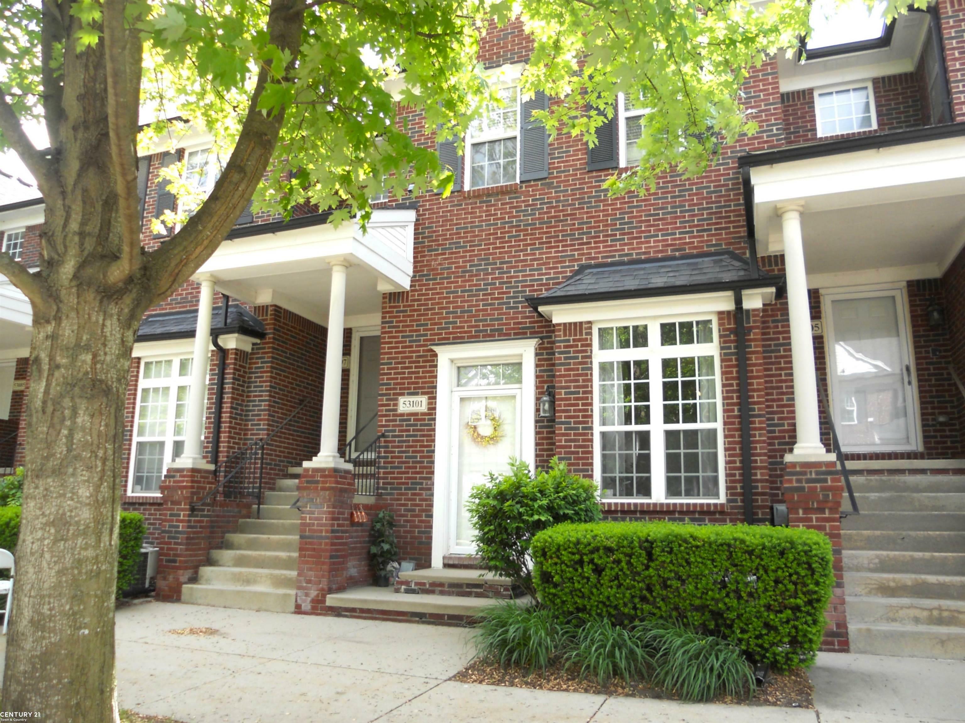 Property Photo: 53101 Providence Drive MI 48316