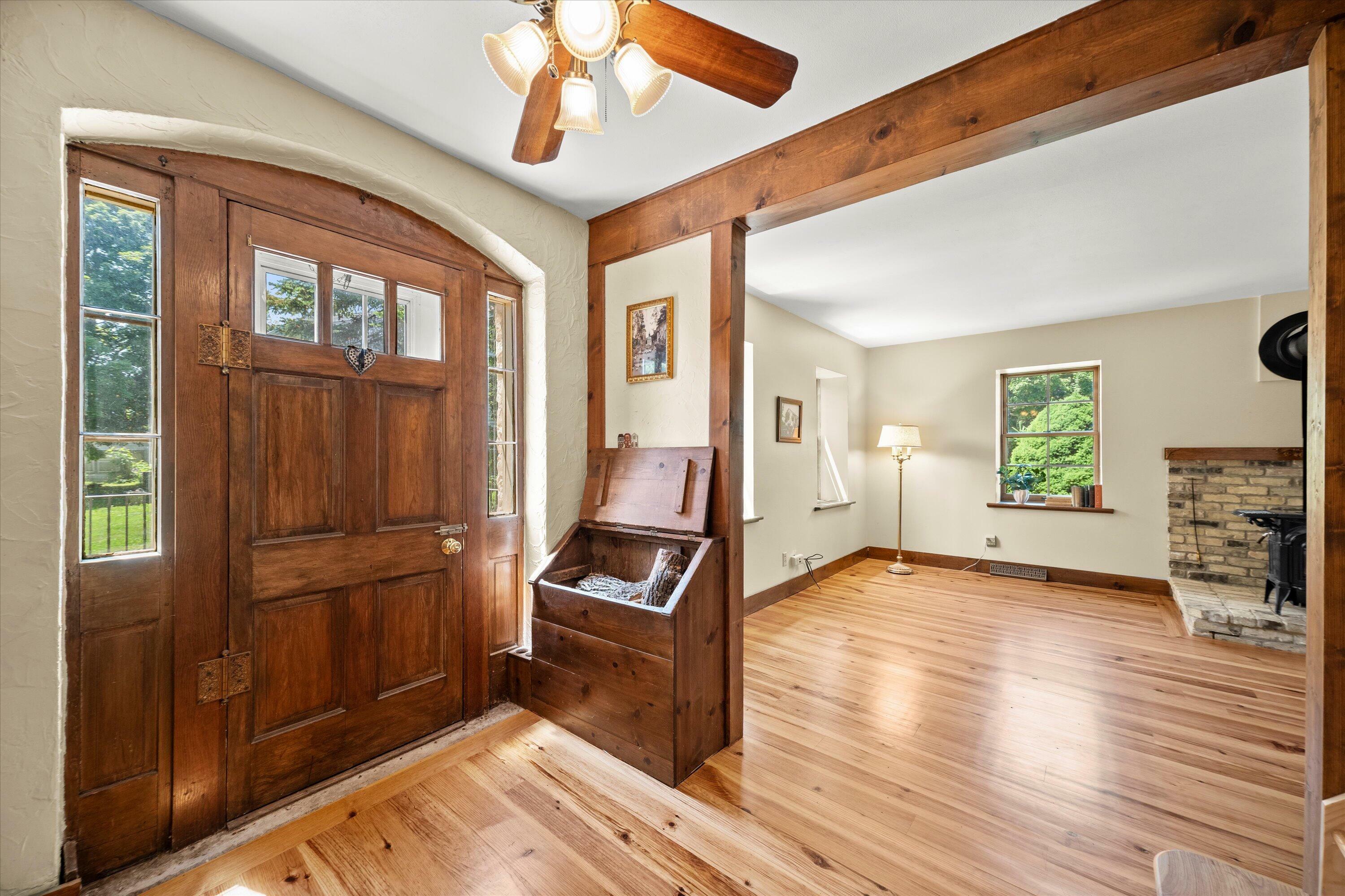 Property Photo: 1718 17th Ave WI 53024