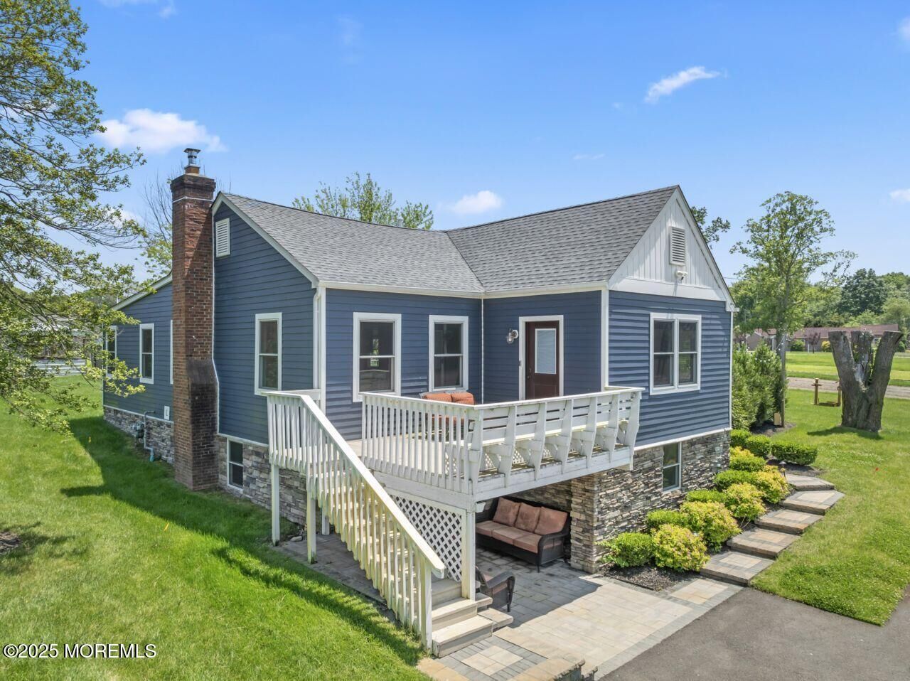 Property Photo:  553 Colts Neck Road  NJ 07727 